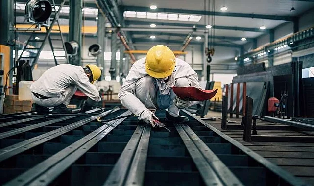 Alaçatı Ev Taşıma Personeli